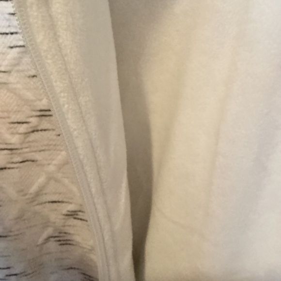 T by Talbots Women’s Size Small Petite Mock Neck Jacket - Picture 4 of 4